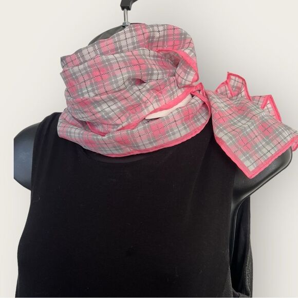 Pink & white stripes scarf, NWT - Picture 1 of 4